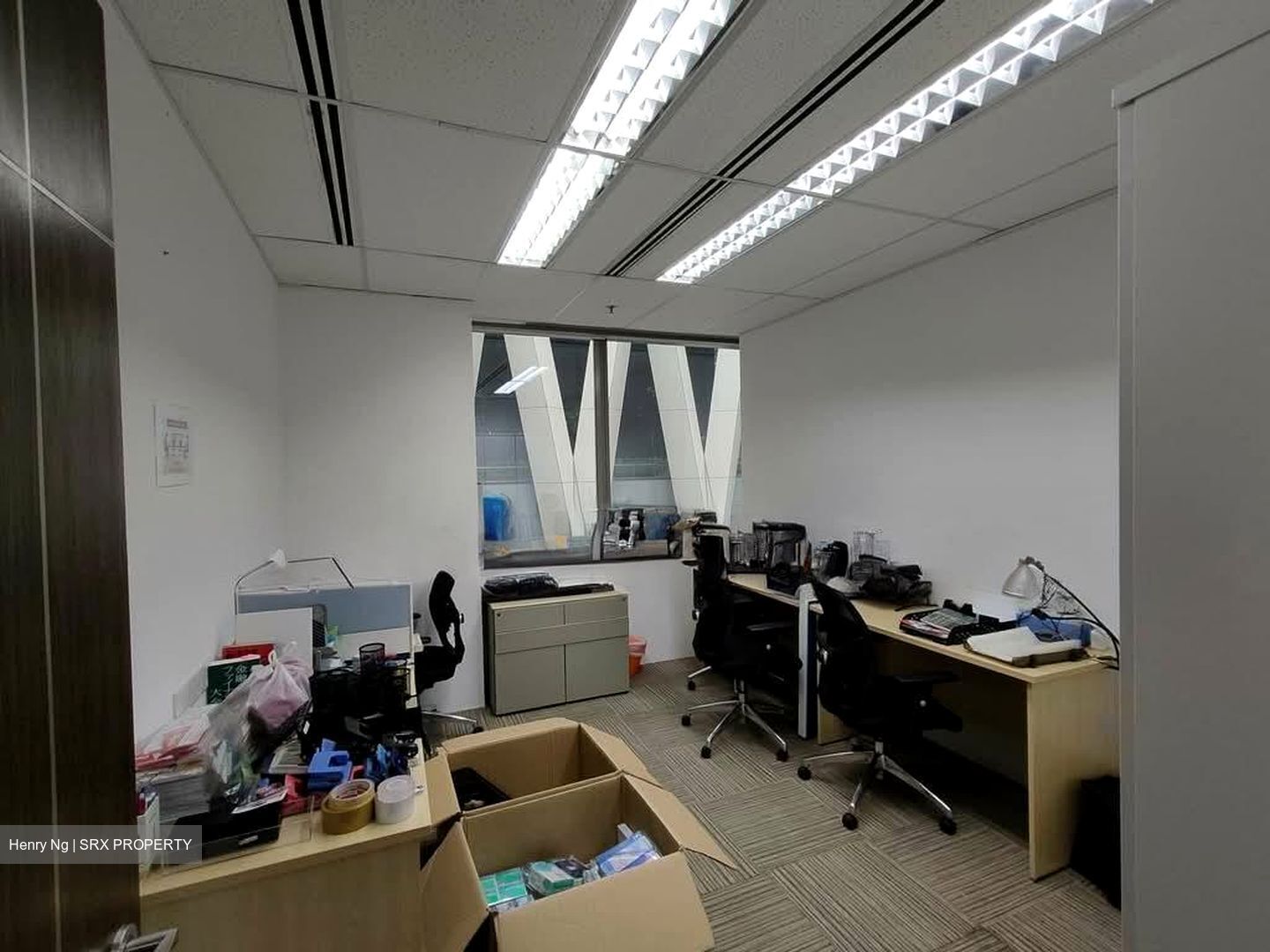 Robinson 112 (D1), Office #602216161